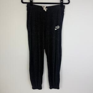 Nike Womens Gym Vintage Capri Casual Dark Heather Grey Sweatpants Joggers Small